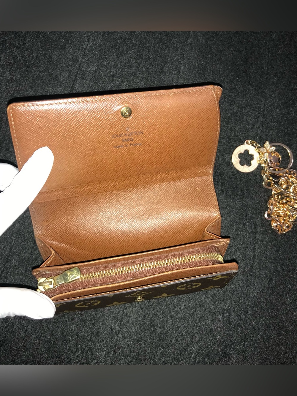 ✅AUTHENTIC LV COMPACT WALLET LOUIS VUITTON MONOGRAM - Picture 4 of 12